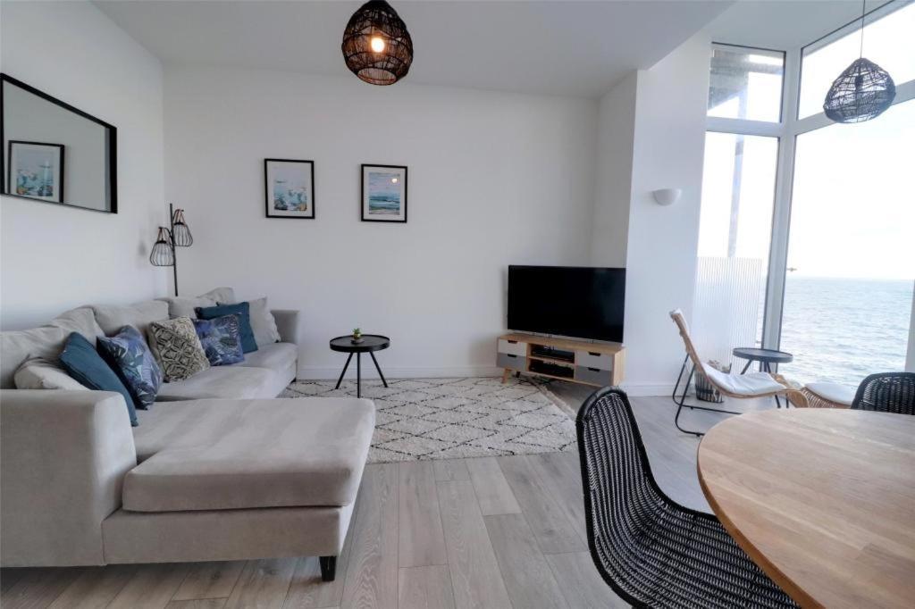 Sound Of The Sea - Ilfracombe Apartment Екстериор снимка