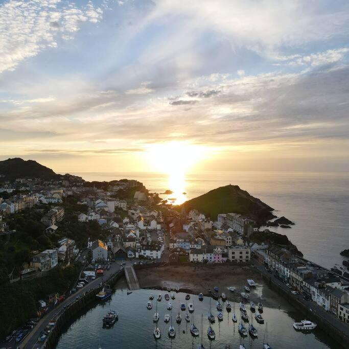 Sound Of The Sea - Ilfracombe Apartment Екстериор снимка